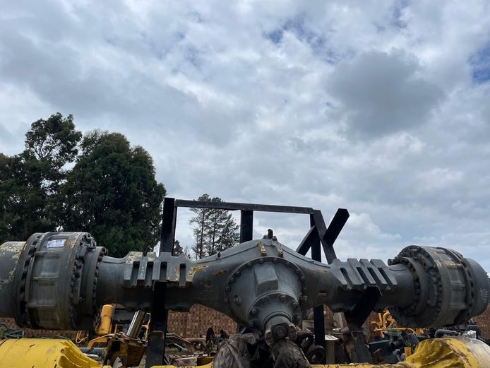 Komatsu HM400-3 rear Axle 