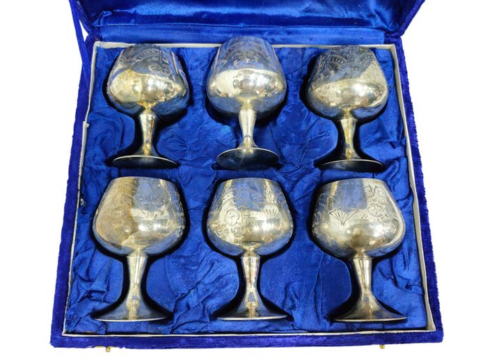 Cased Set of Six EPNS Etched Medium Goblets