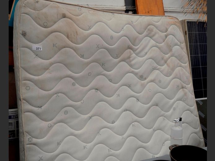 KING SIZE MATTRESS [Needs a clean]