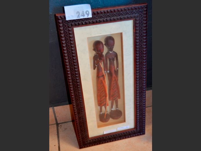 BOX FRAMED AFRICAN ARTWORK, 50 x 26cm