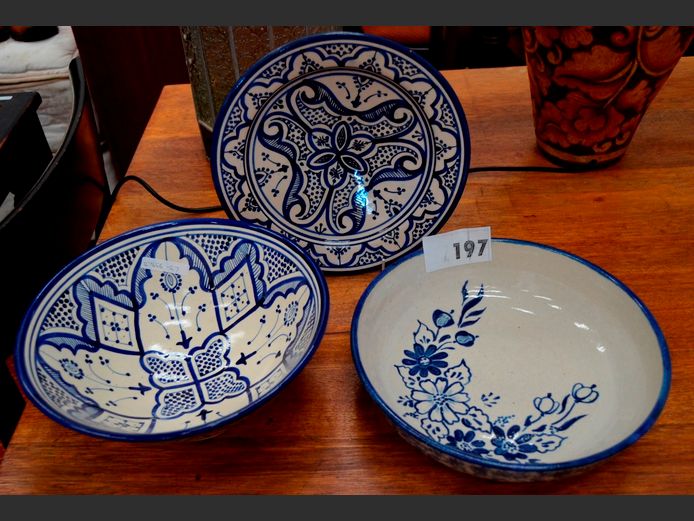 BLUE & WHITE BOWLS & PLATES, 26cm Diameter x 11cm High, 26cm Diameter x 6.5cm High & 26cm Diameter