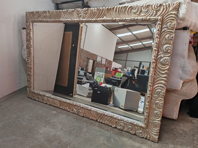 Beautiful Framed Mirror (STC)