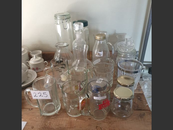 LOT: GLASS ICE BUCKETS, BEER MUGS, etc