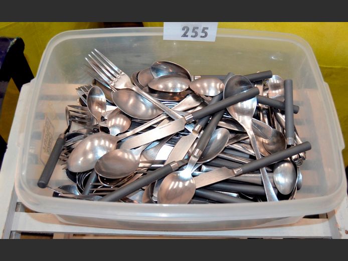 ASSORTED CUTLERY