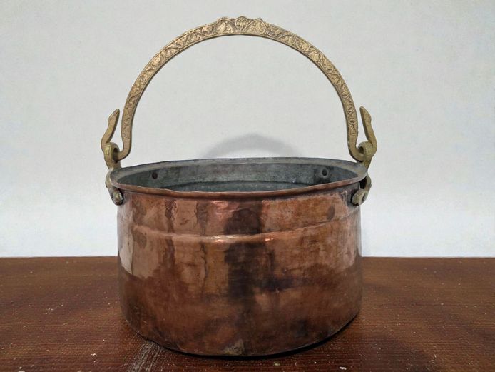 Large Antique Copper Cauldron with Heavy Brass Handle