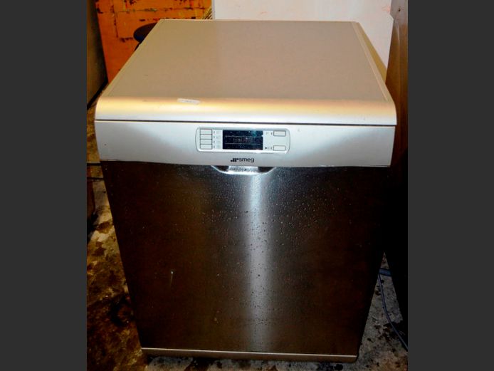 SMEG METALLIC FINISH DISHWASHER [Untested] [#: 425913954]