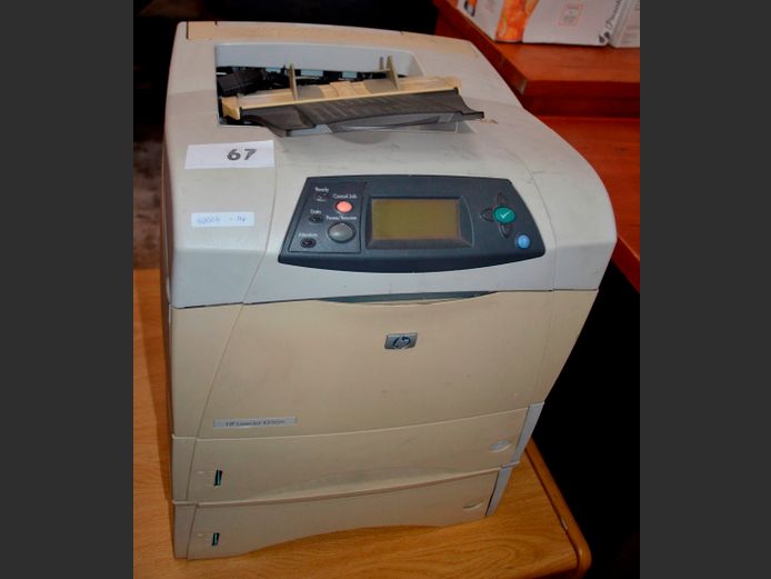 HP LASERJET 4250TN PRINTER [Switches on, untested further]