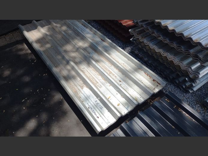 1.8m galvanised widespan sheets 0.55mm