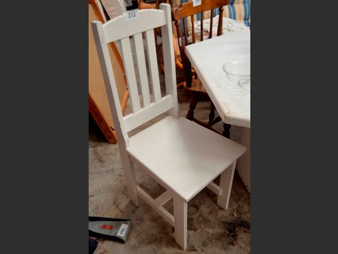 WHITE PAINTED KITCHEN CHAIR
