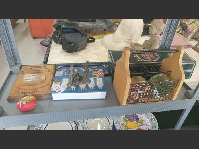 Loose items 