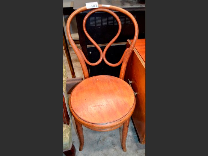 VINTAGE BENTWOOD CHAIR