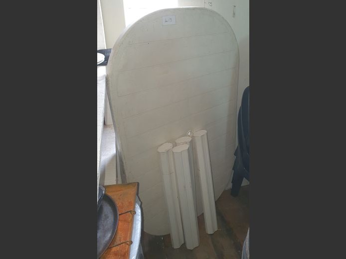 WHITE PLASTIC PATIO TABLE
