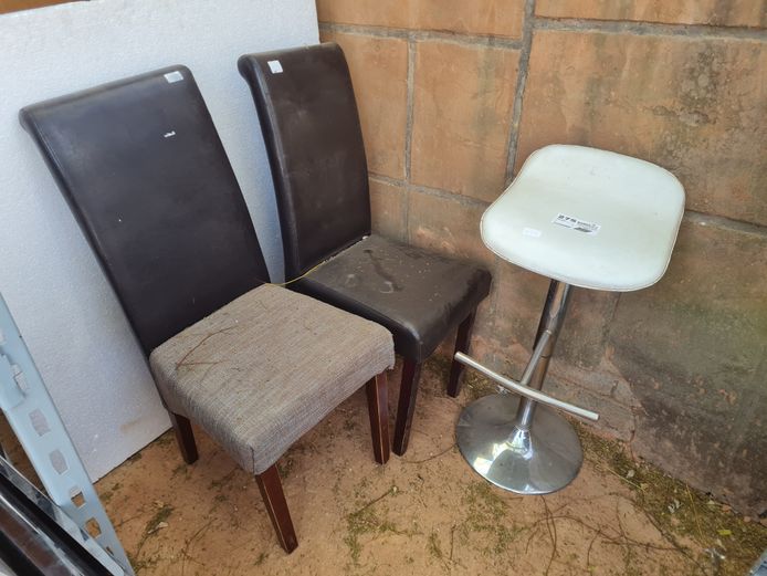 3 X CHAIRS