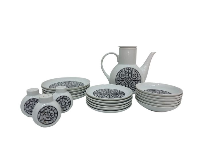 Mid-Century Noritake "Younger Image" Porcelain Tableware & Condiment Set (21 Pieces)