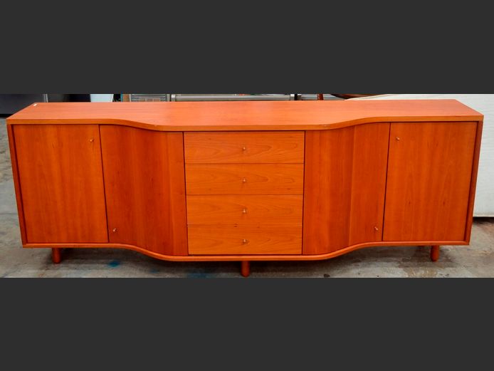 CHERRYWOOD 4-DOOR, 4-DRAWER SIDEBOARD, 250 x 55 x 90cm [Edging needs replacing]