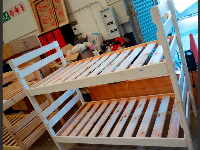 WHITE PAINTED BUNK BED