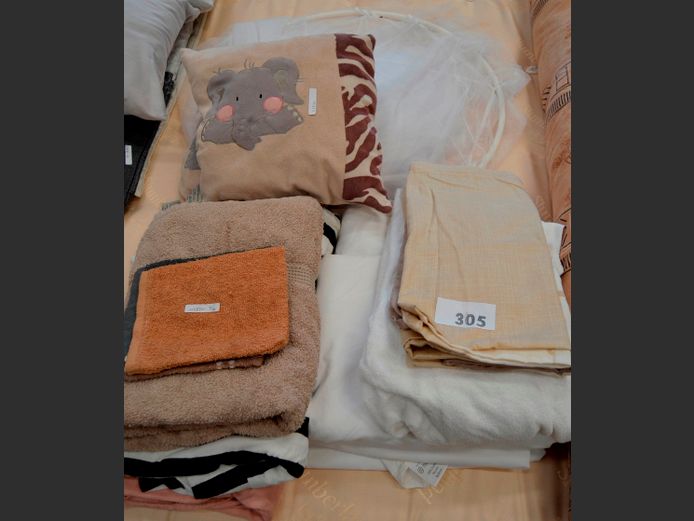 TOWELS, FLAT SHEETS, DUVET COVER, etc