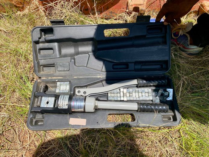 STAMCOR HYDRAULIC CRIMPER YQK-300