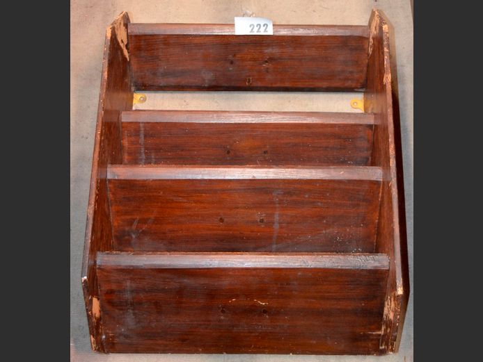 TAPERED 4-TIER WALL MOUNT SHELF, 48 x 20 x 61cm