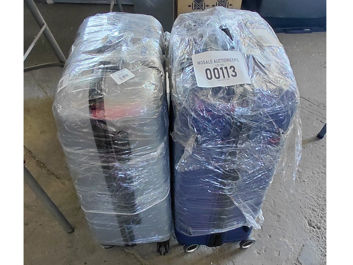 LOT OF BLUE LUGGAGE SET/ GREY LUGGAGE SET 