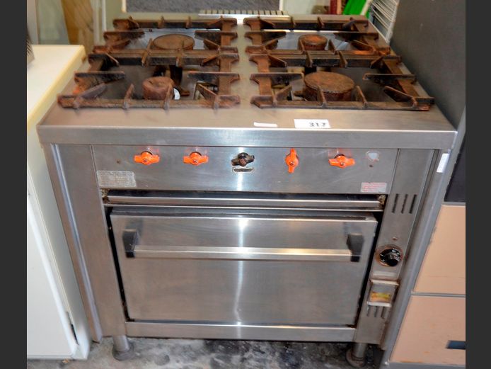 INDUSTRIAL 4-BURNER GAS STOVE WITH ELECTRIC OVEN, 86 x 86 x 88cm [Untested, 3-Phase]