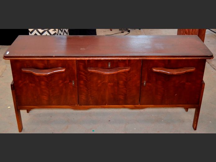 IMBUIA 3-DOOR SIDEBOARD, 164 x 46 x 78cm