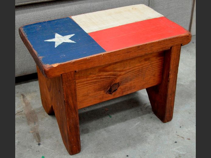 PINE STOOL DECORATED WITH CUBAN FLAG, 45 x 28 x 32cm