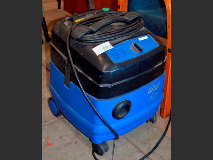WAP WET & DRY VACUUM CLEANER [Not working, no pipe, no accessories]