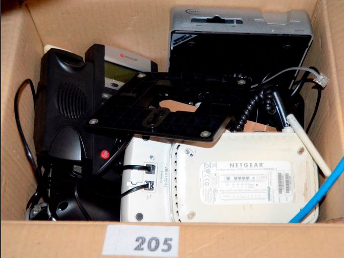 LOT: BELL PHONES, ROUTER, etc [Untested]