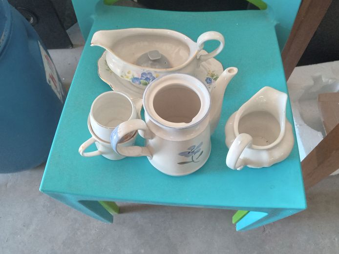Assorted coffee set
