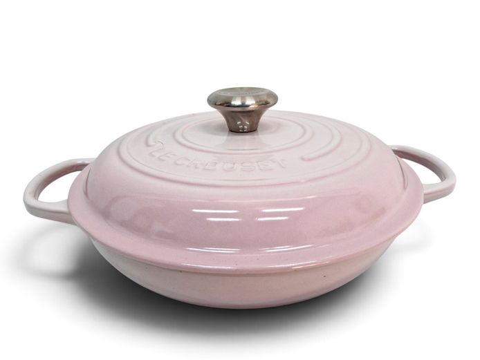Le Creuset French Enamelled Cast Iron Shallow Braiser No. 26 – Pastel Pink