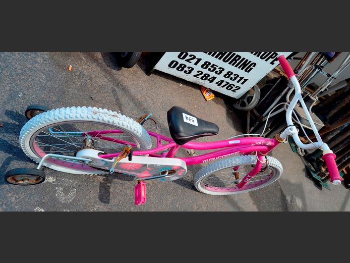 MONGOOSE 20" GIRLS BICYCLE