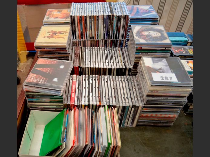 ASSORTED CD's [Unchecked]