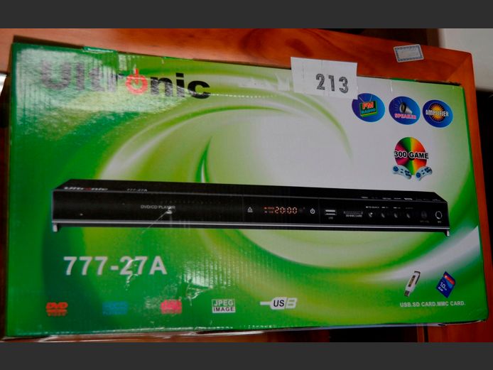 ULTRONIC DVD PLAYER WITH USB PORT & BUILT-IN GAMES