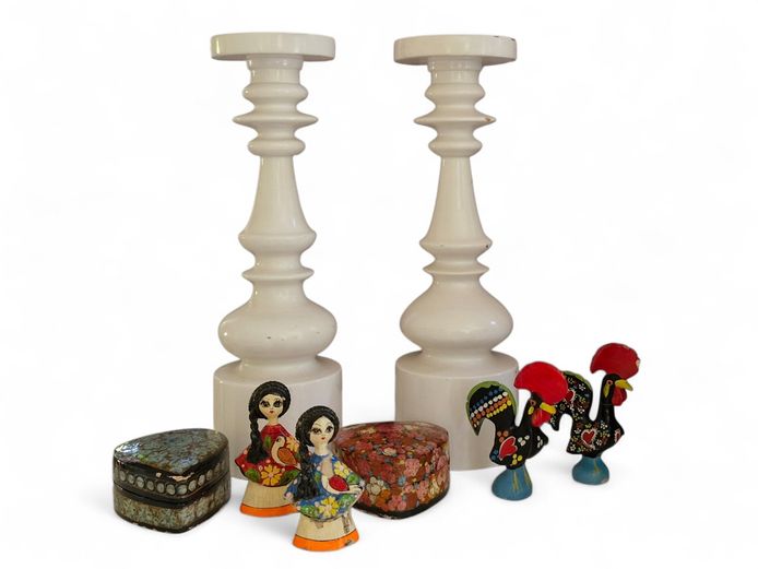 Collection of Home Décor Items