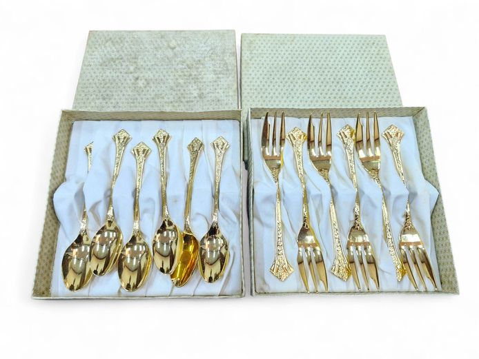 Boxed Sets of Gold Plated Cake Forks & Teaspoons