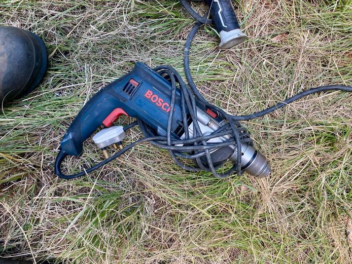 Bosch electric drill