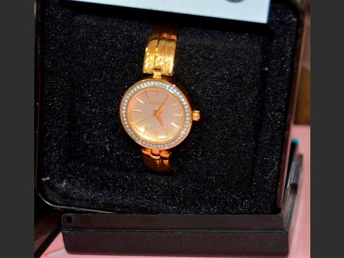 TEMPO LADIES WRIST WATCH