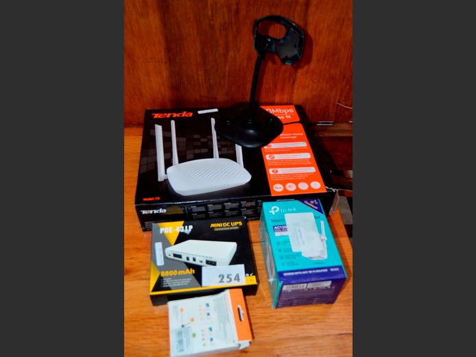 TENDA ROUTER, TP-LINK WI-FI EXTENDER, MINI UPS, etc [Untested]