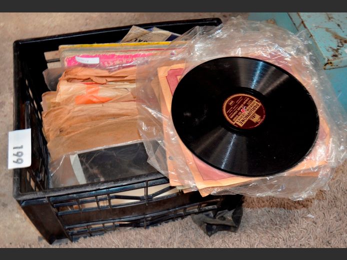 COLLECTION HIS MASTER'S VOICE RECORDS