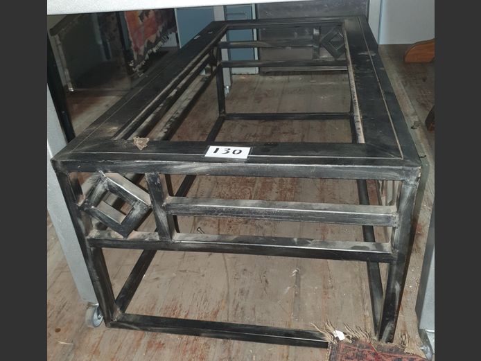 GREEN METAL COFFE TABLE FRAME, 120 x 60 x 42cm