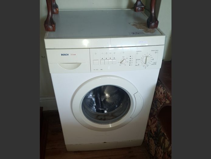 BOSCH MAXX FRONT LOADING WASHING MACHINE [Working]