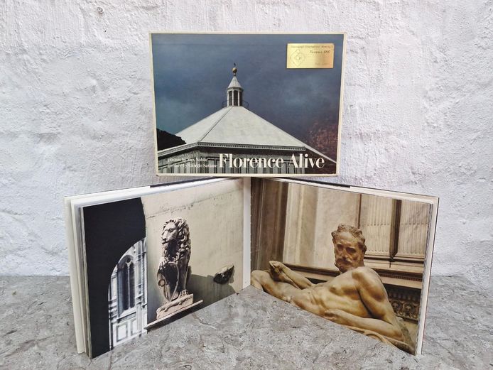 Florence Alive - Photo Book by Max Nobile & Giorgio Saviane (1990)