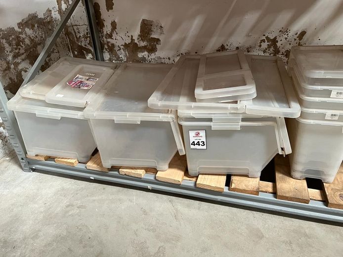 Plastic crates