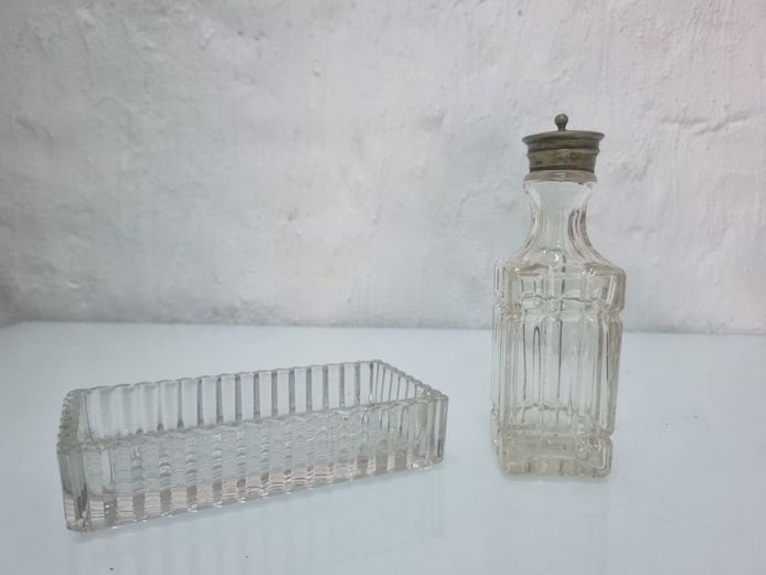 Vintage Art Deco Ribbed Glass Vanity Set