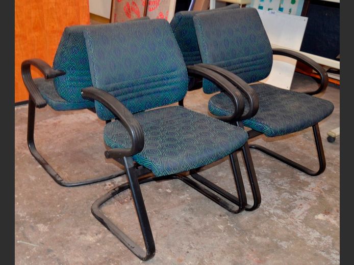 SET OF 4 GREEN & BLUE UPHOLSTERED SLEIGH BASE VISITOR'S CHAIRS [Need a clean]