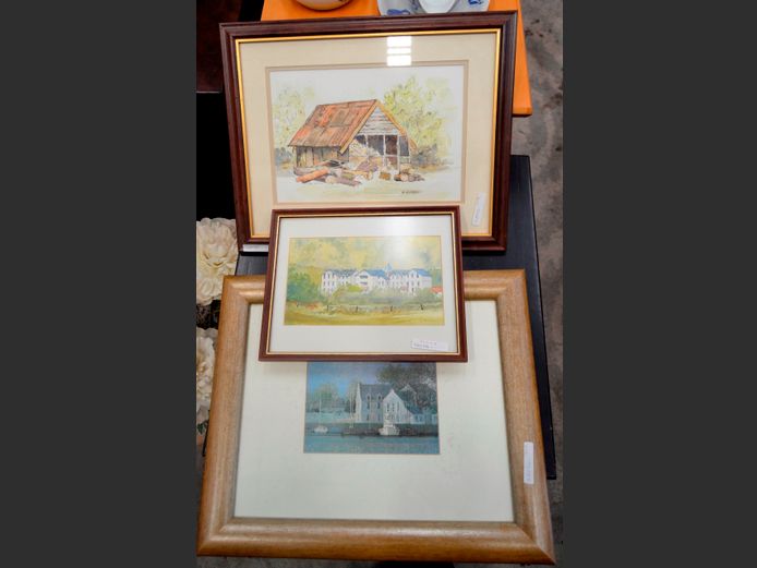 LOT: 2 x WATERCOLOURS & A PRINT "HOUSES"