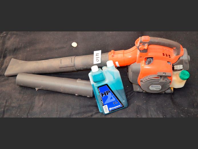 HUSQVARNA PETROL GARDEN BLOWER [Untested]
