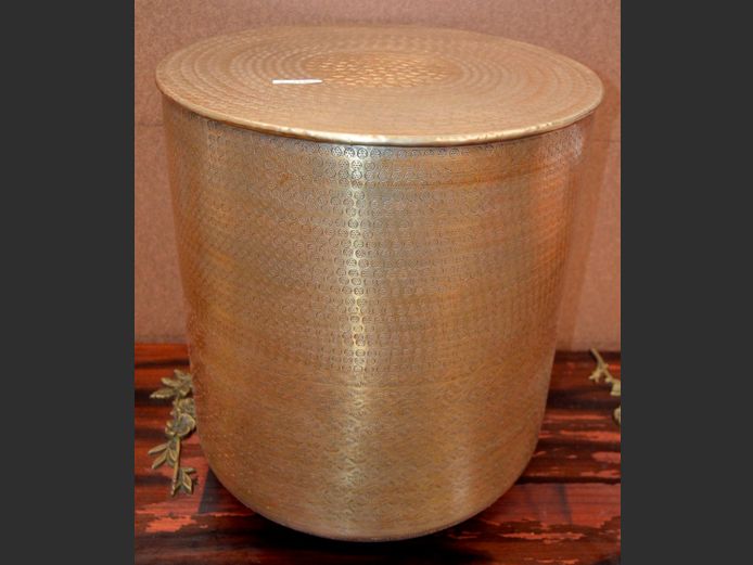 CIRCULAR METAL SIDE TABLE, 45cm Diameter x 51cm High