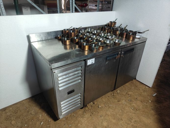 2 DOOR UNDERCOUNTER FRIDGE (WORKING)